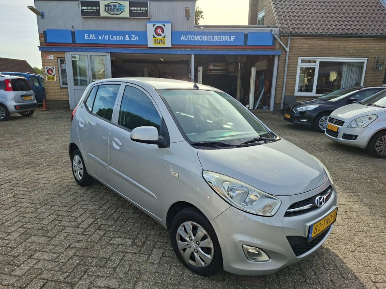Hyundai i10 - 1.1 i-Drive Cool RADIO CD/AIRCO/CENTR.VERGR/ELEC.RAMEN VOOR