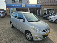 Hyundai i10 - 1.1 i-Drive Cool RADIO CD/AIRCO/CENTR.VERGR/ELEC.RAMEN VOOR