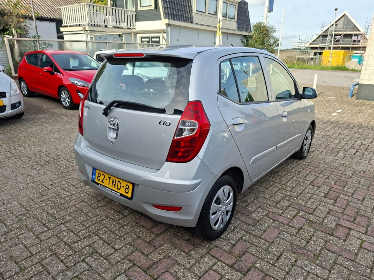Hyundai i10 - 1.1 i-Drive Cool RADIO CD/AIRCO/CENTR.VERGR/ELEC.RAMEN VOOR