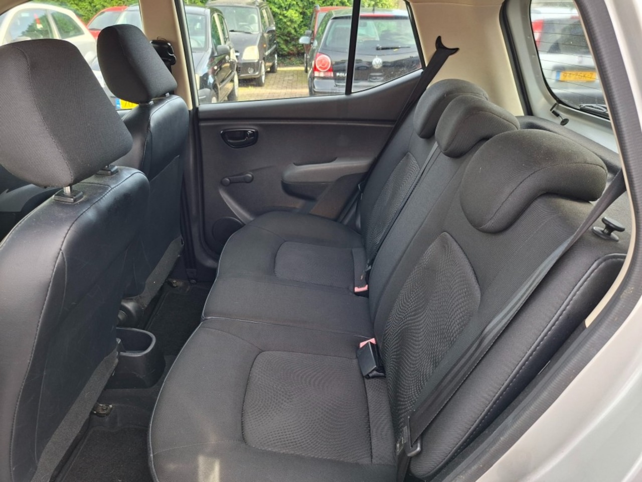 Hyundai i10 - 1.1 i-Drive Cool RADIO CD/AIRCO/CENTR.VERGR/ELEC.RAMEN VOOR