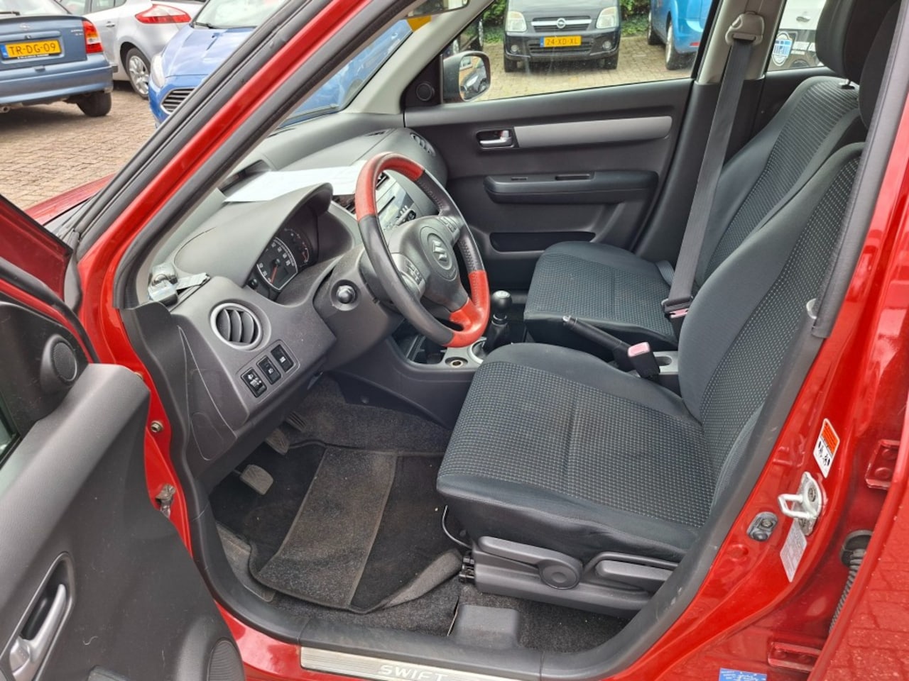 Suzuki Swift - 1.5 Exclusive RADIO CD/AIRCO/ELEC.RAMEN VOOR/LMV