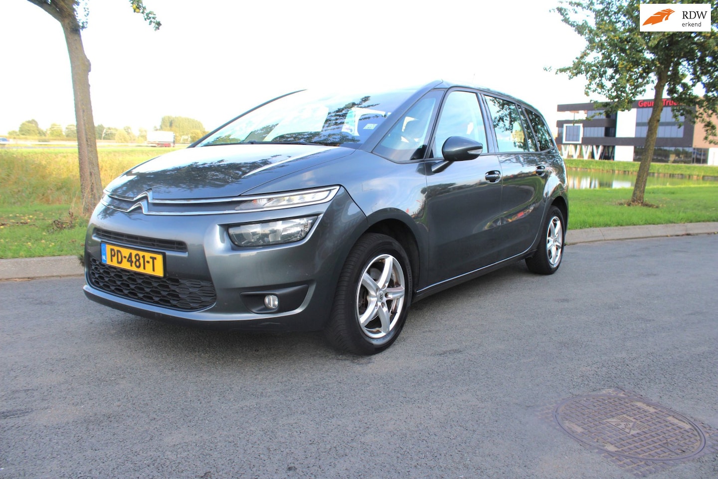 Citroën Grand C4 Picasso - 1.6 HDi Tendance Climate Control - AutoWereld.nl