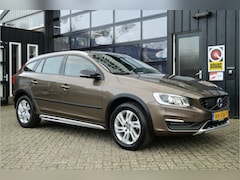 Volvo V60 Cross Country - 2.0 D3 Nordic+ | NL-Auto | Leder | Camera | Cruise | Navi | Stoelverwarming