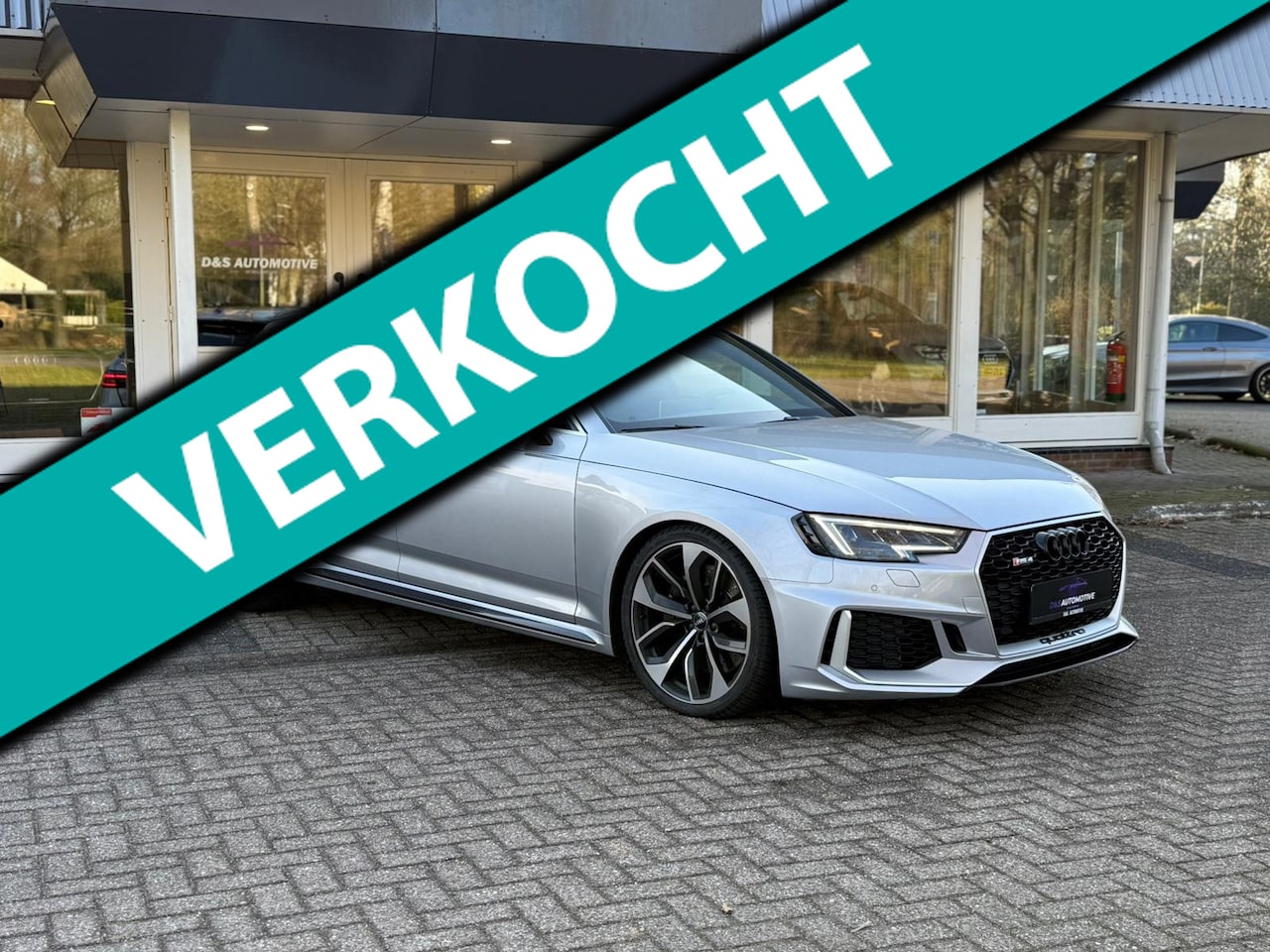 Audi RS4 - 2.9 TFSI quattro /pano/massage/matrix led - AutoWereld.nl