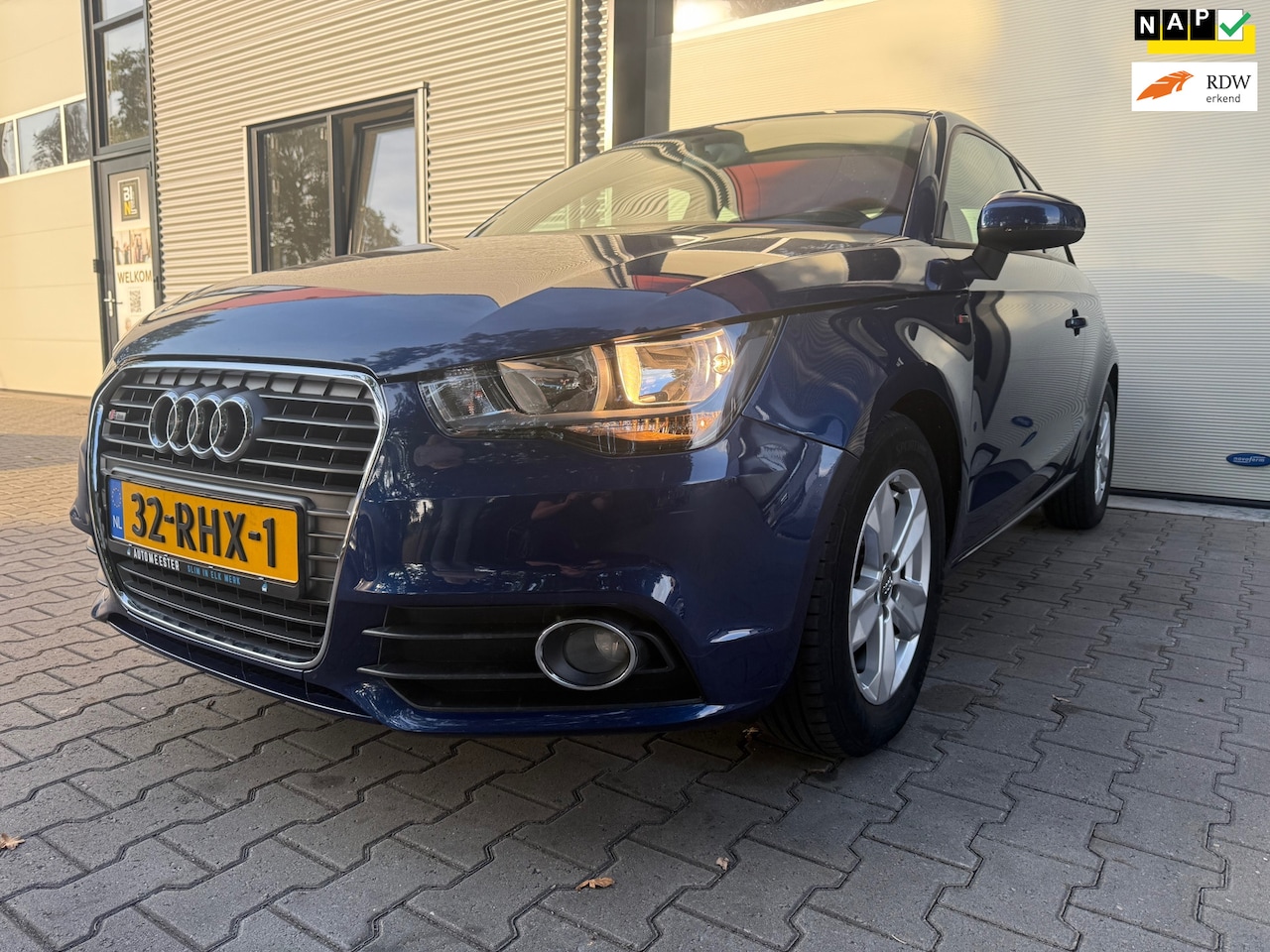 Audi A1 - 1.2 TFSI Attraction Pro Line Business 1.2 TFSI Attraction Pro Line Business - AutoWereld.nl