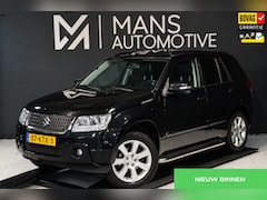 Suzuki Grand Vitara - 2.4 High Executive / SCHUIFDAK / KEYLESS / CAMERA / LEDER / STOELVERW