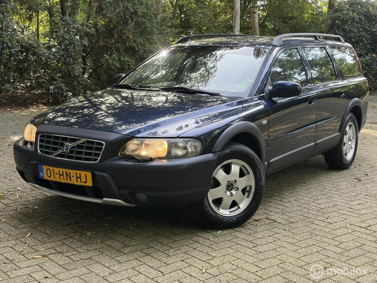 Volvo V70 - 2.4 T AWD Comfort Line 2.4 T AWD Comfort Line, Nette Volvo! - AutoWereld.nl