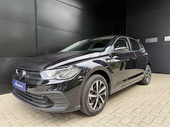 Volkswagen Polo - 1.0 TSI Edition fabrieksgarantie, vol opties BTW auto, ondernemers kunnen de btw terugvord