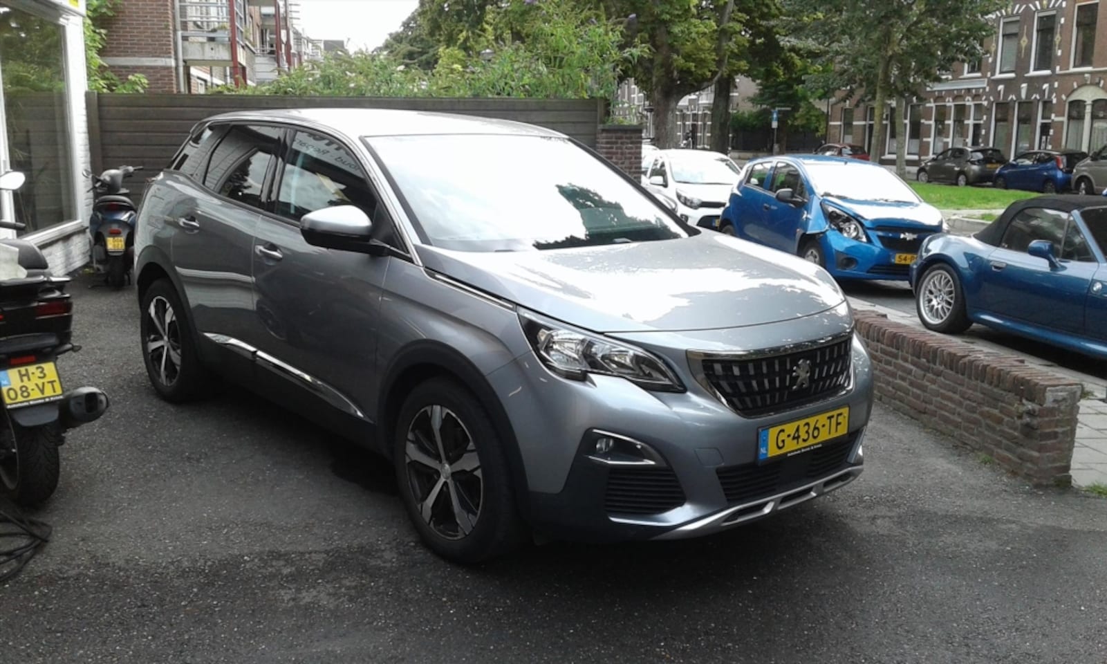 Peugeot 3008 - 1.2 PureTech 130pk S&S EAT Allure