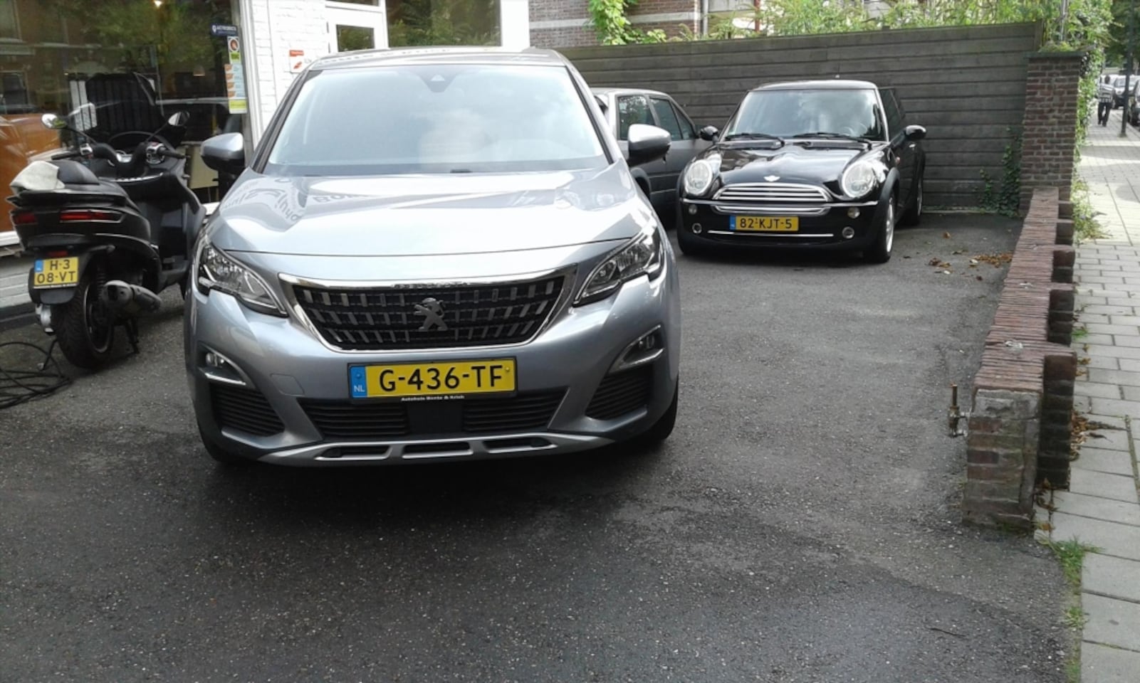 Peugeot 3008 - 1.2 PureTech 130pk S&S EAT Allure