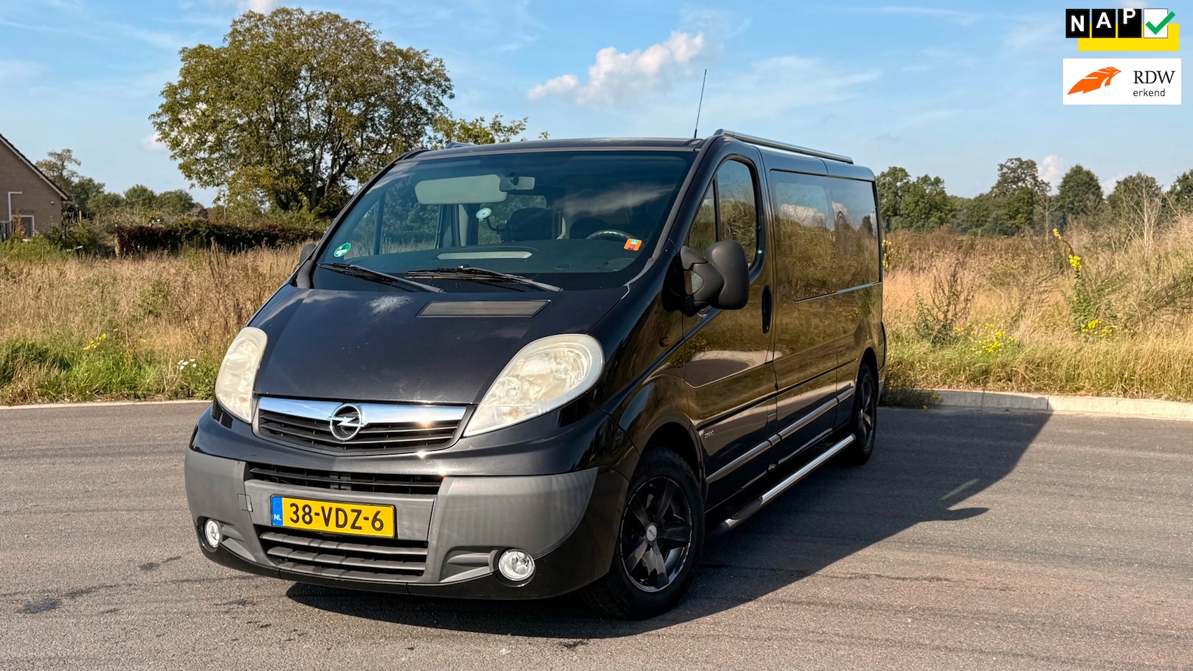 Opel Vivaro - 2.0 CDTI L2H1 DC 2.0 CDTI L2H1 DC - AutoWereld.nl