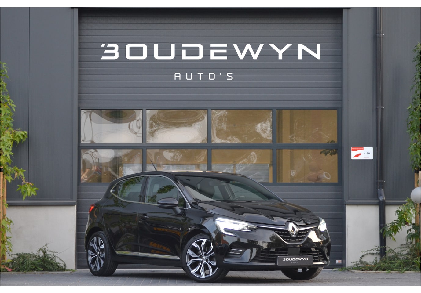 Renault Clio - 1.3 TCe R.S. Line Camera | Carplay | Stoelverwarming - AutoWereld.nl