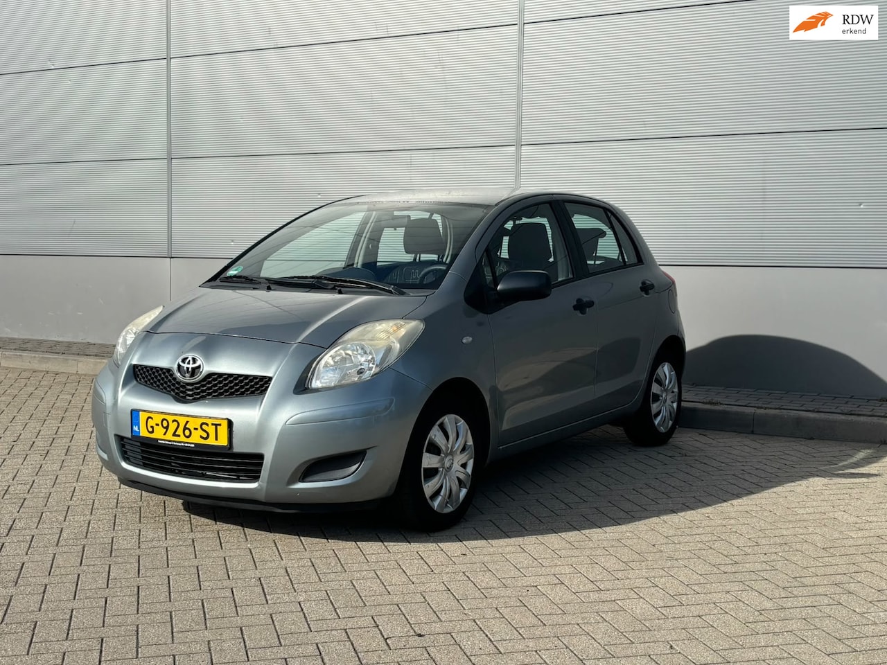 Toyota Yaris - 1.0 VVTi Acces Airco| 5Drs - AutoWereld.nl