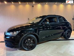 Audi A1 - 1.2 TFSI S-Line | Black on Black | Stoelverwarming | Navi