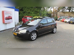 Volkswagen Golf - 1.6 Optive 4