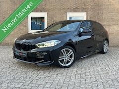 BMW 1-serie - 1er 116i M Sport| Pano | Camera | Stoelverwarming |2 Eig