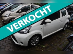 Toyota Aygo - 1.0 VVT-i Comfort apk 22-6-2027 airco 237 dkm