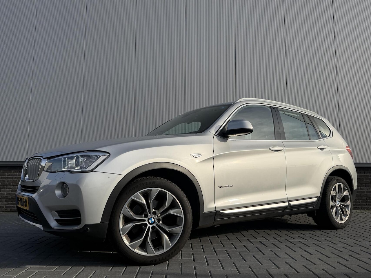 BMW X3 - xDrive35d High Executive HUD|TREKHAAK|NAP - AutoWereld.nl