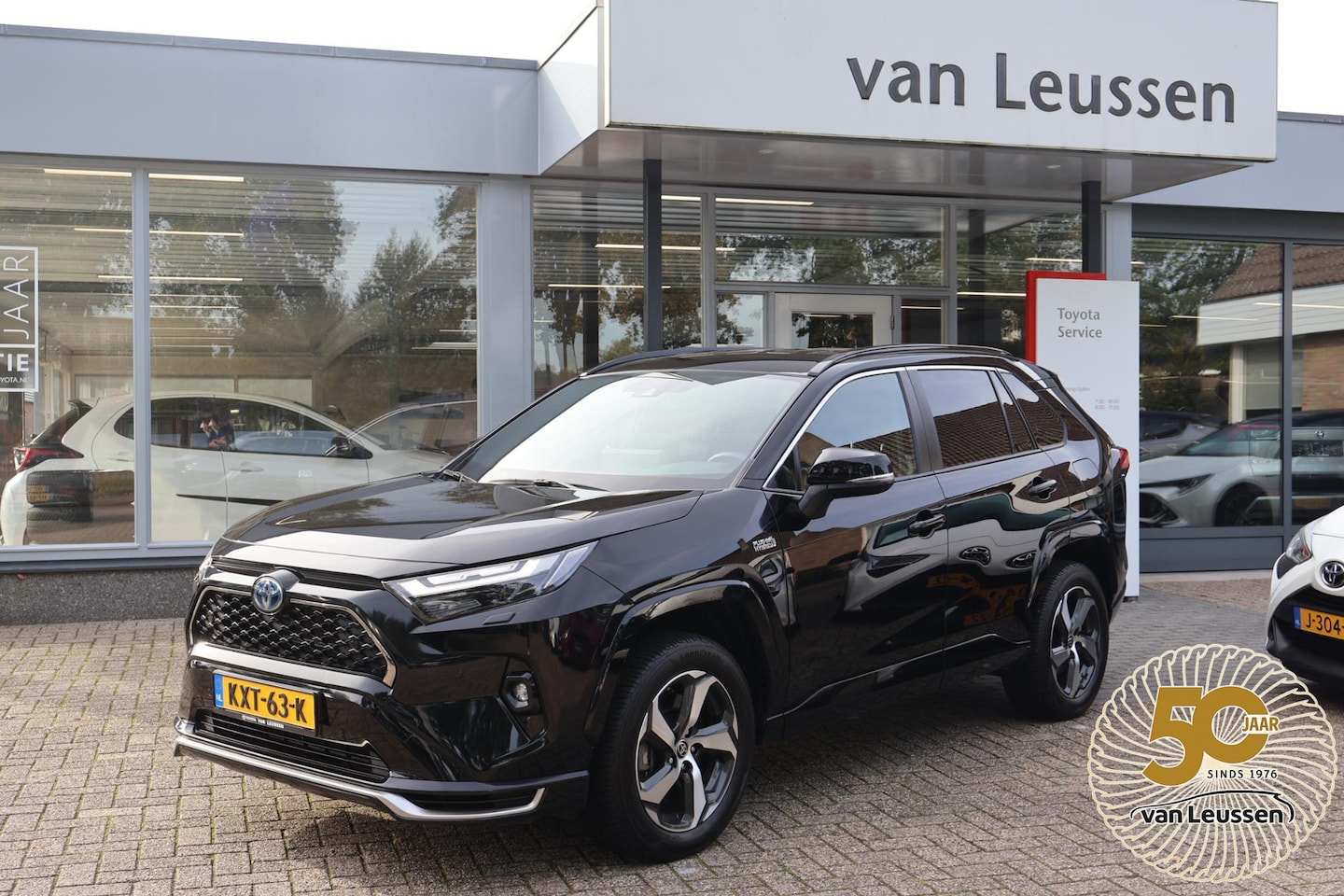 Toyota RAV4 - 2.5 Plug-in Hybrid AWD Style STUUR&WISSERVERW STOELVERW. V+A EL-A.KLEP EL-STOEL APPLE/ANDR - AutoWereld.nl