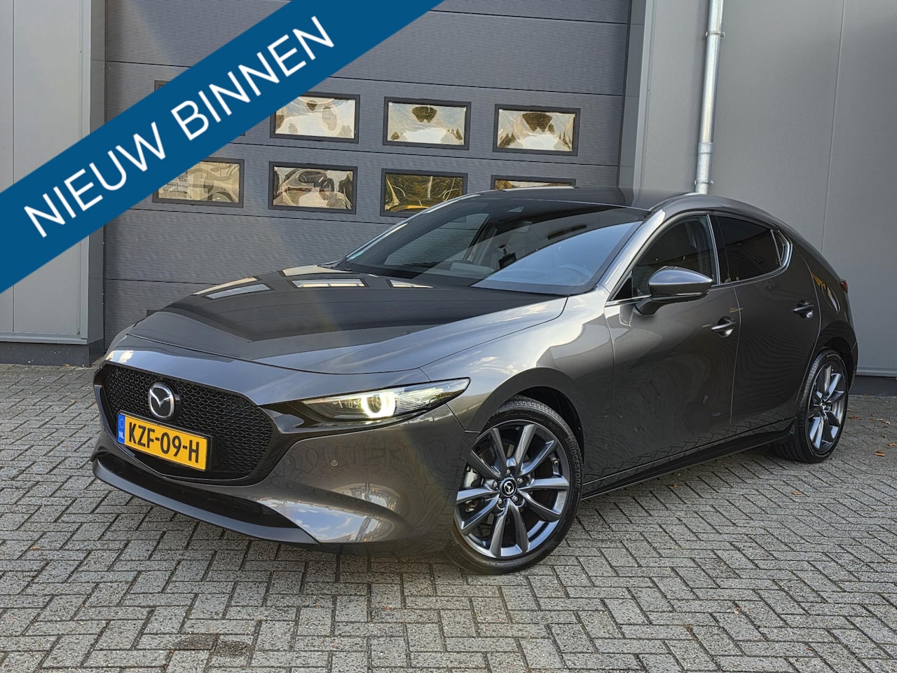Mazda 3 - 2.0 e-SkyActiv-G M Hybrid 150 Luxury - AutoWereld.nl