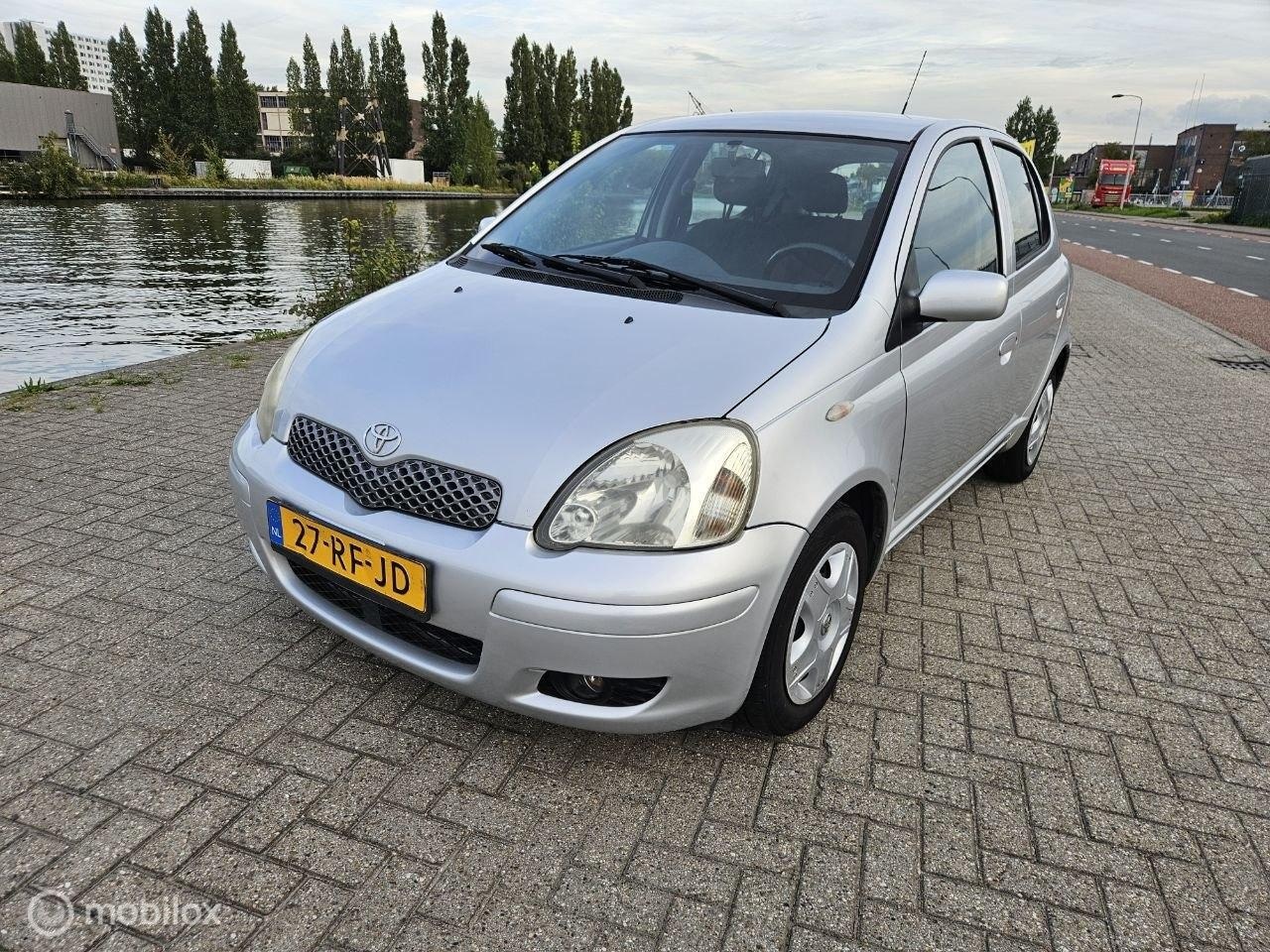 Toyota Yaris - 1.3 VVT-i S-Line NAP-NIEUWE APK - AutoWereld.nl