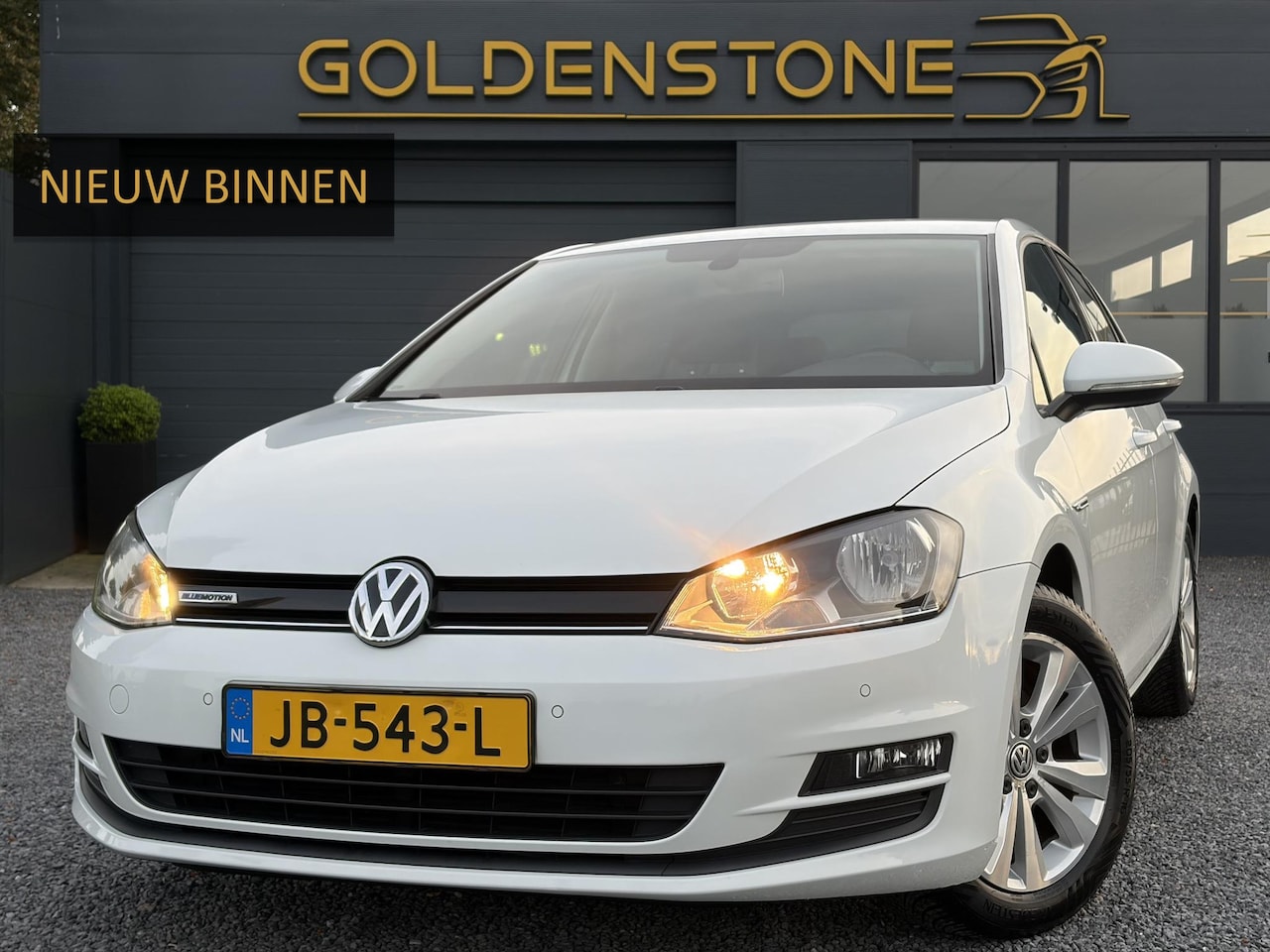 Volkswagen Golf - 1.0 TSI Business Edition Connected ✓2e Eigenaar✓Camera✓Navi✓Net beurt gehad✓Clima✓Cruise✓6 - AutoWereld.nl