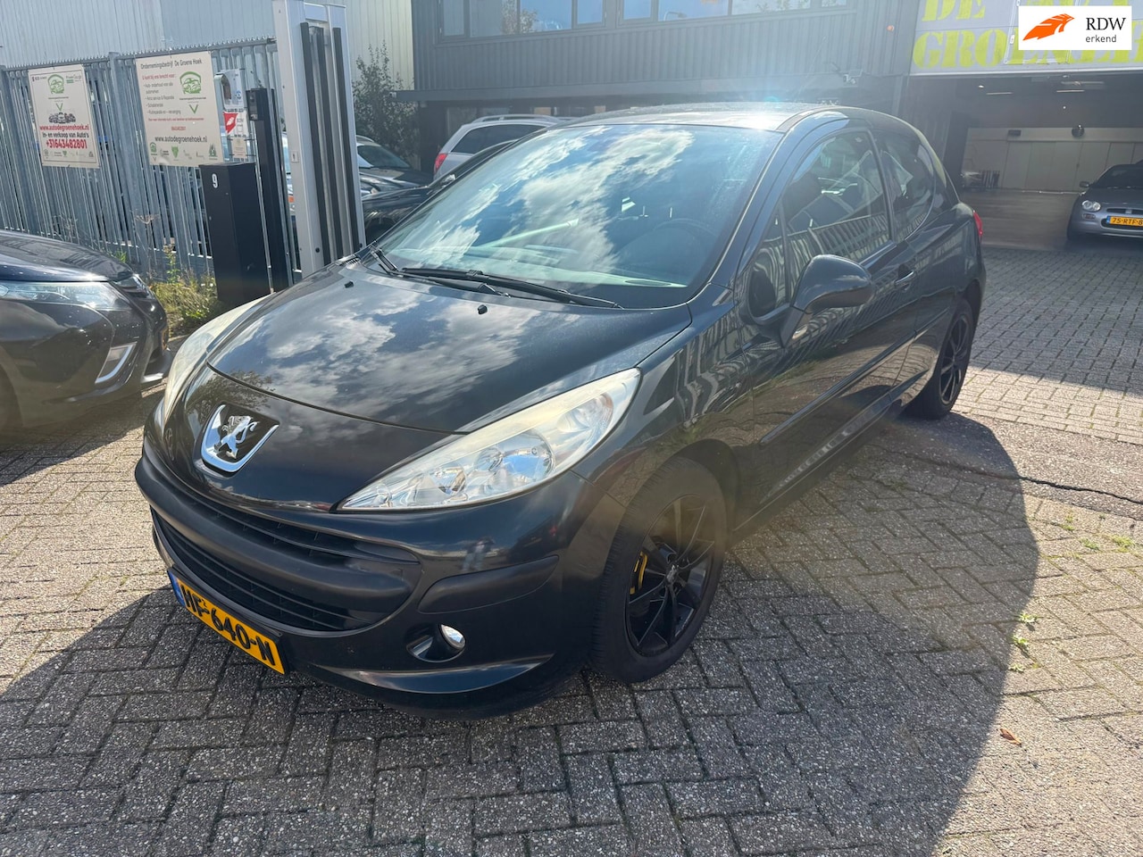 Peugeot 207 - 1.6 VTi XS 1.6 VTi XS - AutoWereld.nl