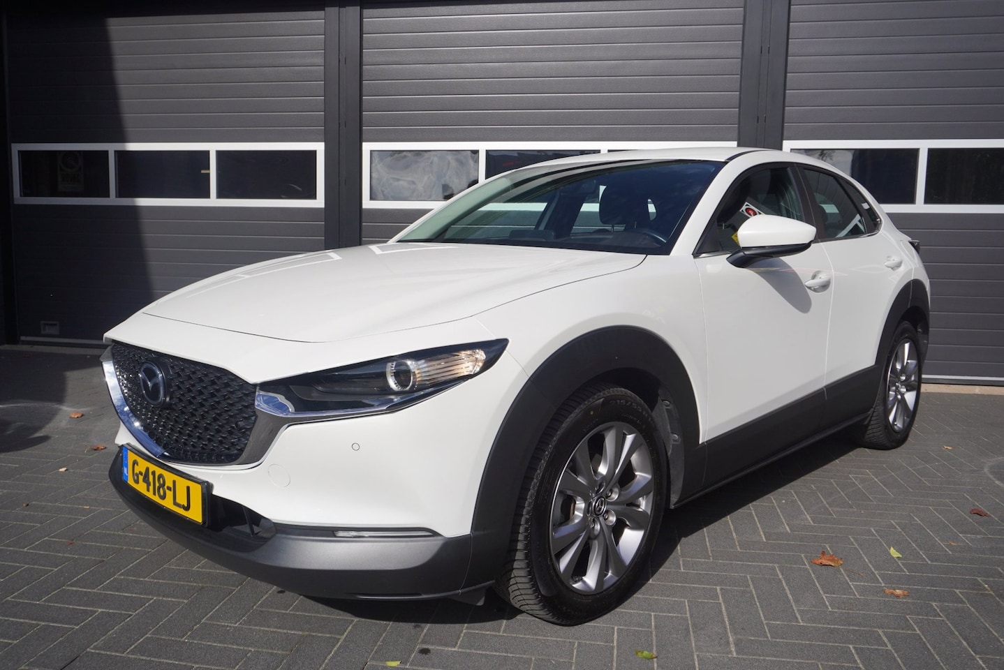 Mazda CX-30 - 2.0 e-SkyActiv-X M Hybrid Comfort Climate Control/Carplay/Cruise/Navi/Trekhaak afneembaar/ - AutoWereld.nl