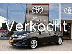 Toyota Auris - 1.8 Hybrid Business Plus Automaat 136pk | Achteruitrijcamera | Climate Control | Cruise Co