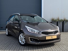 Kia Cee'd Sportswagon - 1.6 GDI First Edition | 86d km | Navi | Airco | Cruise | Camera | Parkeersensoren