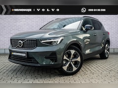 Volvo XC40 - 2.0 B4 Plus Dark | Trekhaak | Lichtmetalen Velgen 19 inch | All-Season banden | Harman Kar