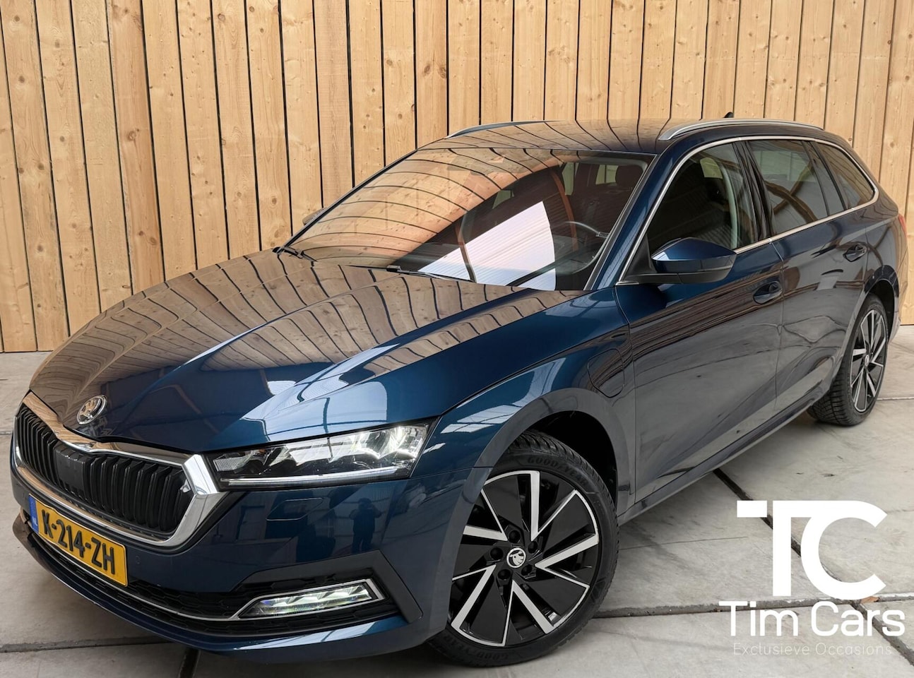 Skoda Octavia Combi - 1.4 TSI iV PHEV Business Edition Plus Apple CarPlay/Android Auto | Achteruitrijcamera | Ad - AutoWereld.nl