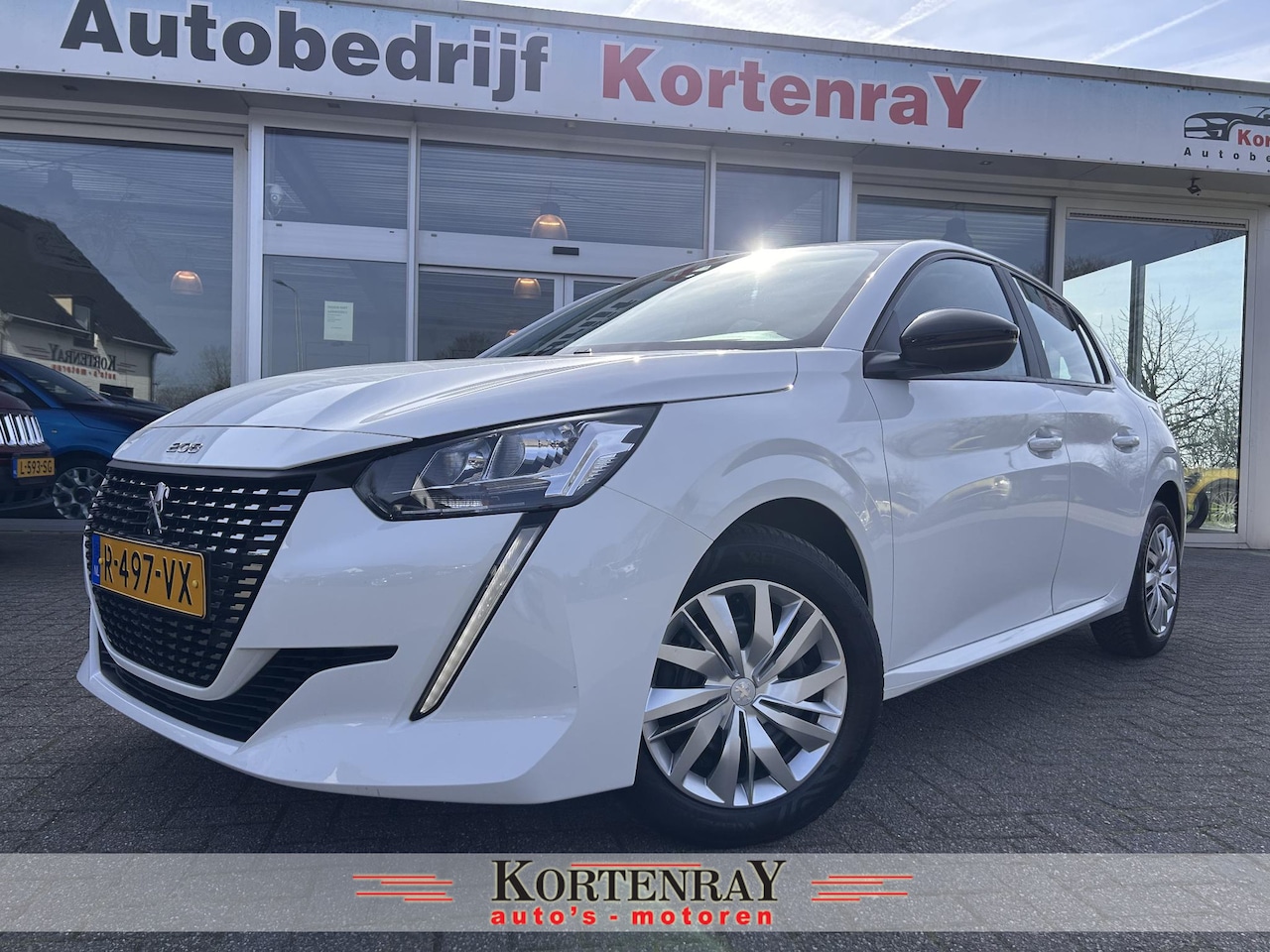 Peugeot 208 - 1.2 PureTech Active 100% dealer onderhouden/airco/Carplay/cruise control/nieuwstaat/enz - AutoWereld.nl