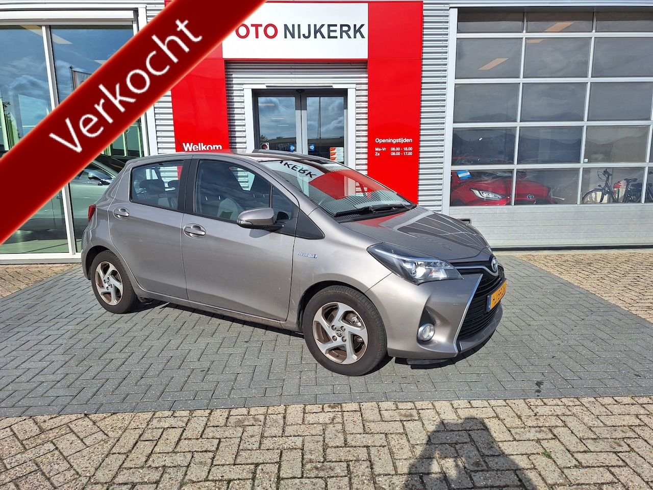 Toyota Yaris - 1.5 Hybrid Aspiration met trekhaak - AutoWereld.nl