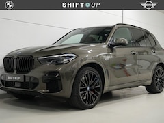 BMW X5 - xDrive45e M-Sport | Panoramadak | Bowers Wilkins | Elektr. Trekhaak
