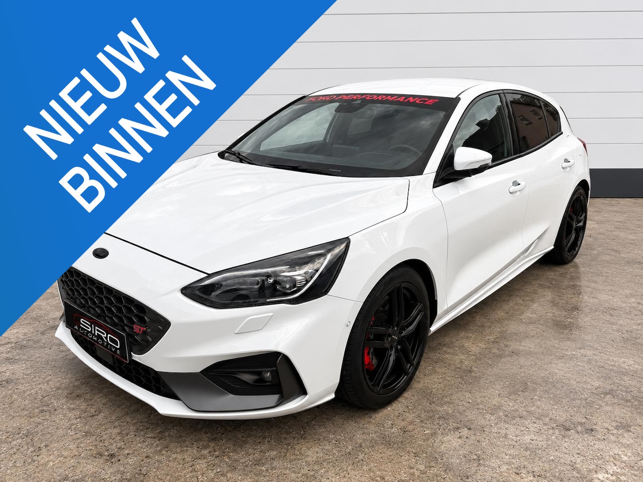 Ford Focus - 2.3 EcoBoost ST-3 * Head-up * Carplay * Dealerond. * Nette staat ! - AutoWereld.nl