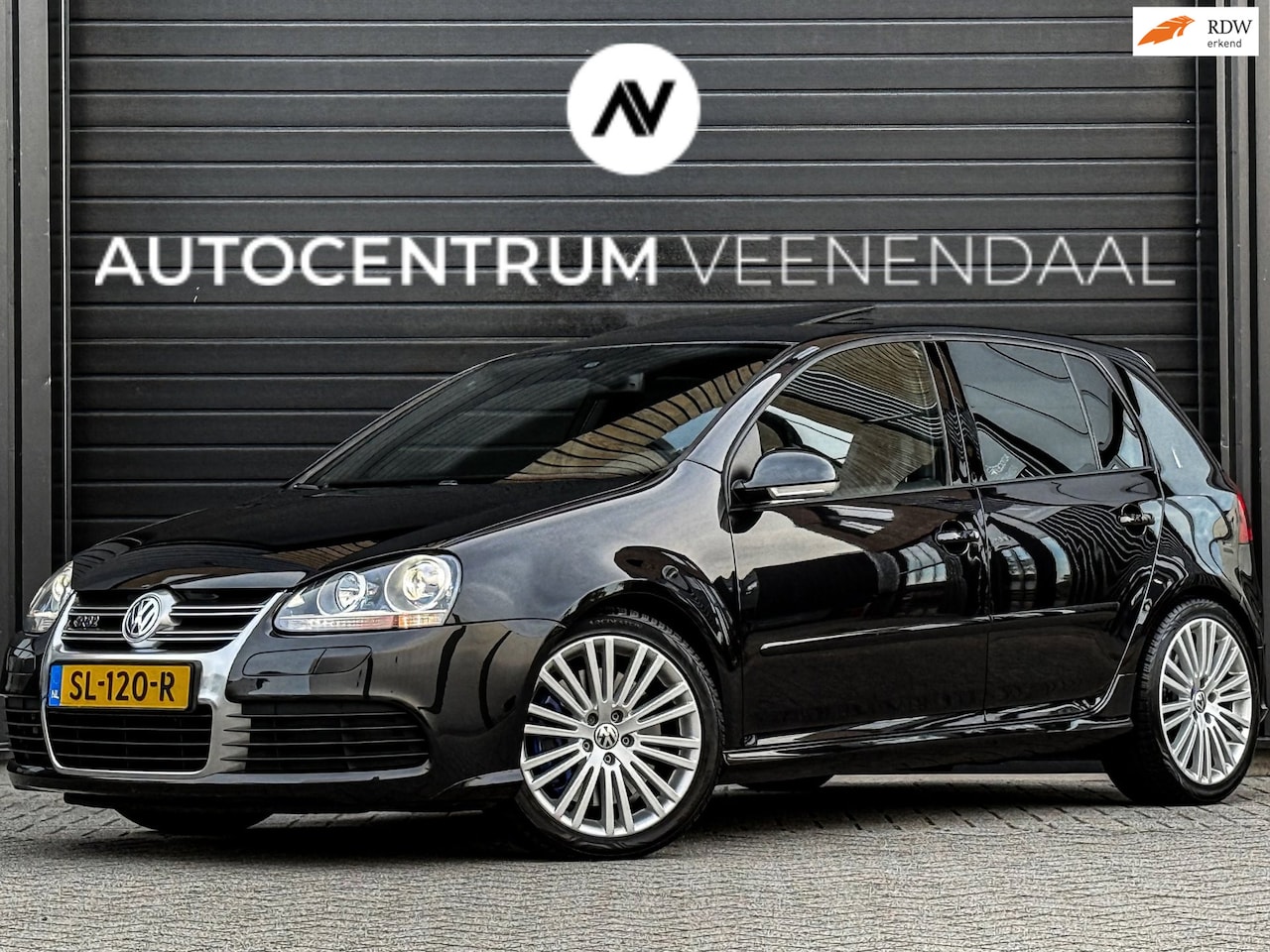 Volkswagen Golf - R32 3.2 VR6 250 PK 4-Motion DSG SCHUIFDAK/MILLTEK/LEDER/XENON - AutoWereld.nl