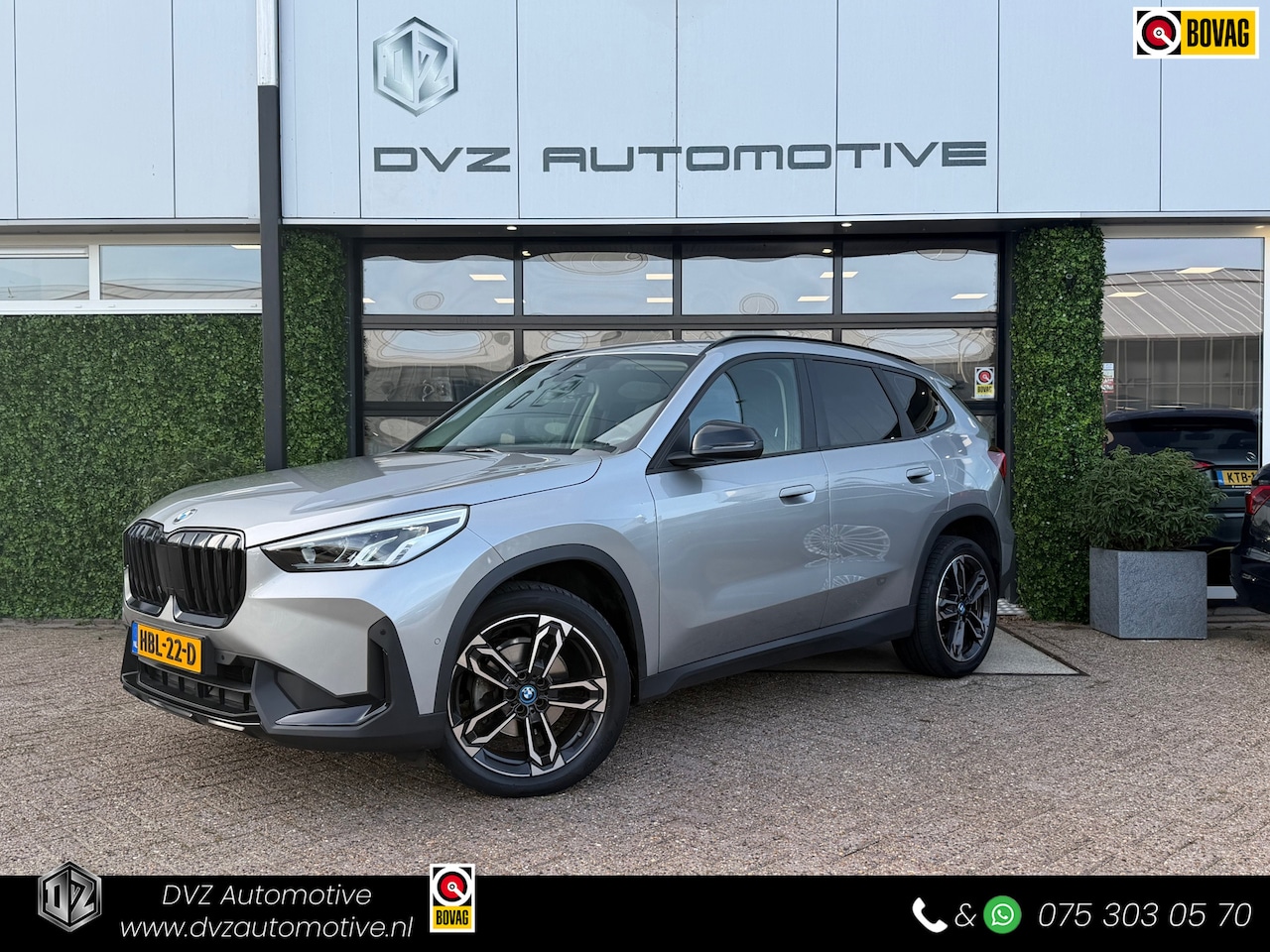 BMW X1 - SDrive18i 136PK Aut. | Camera | Carplay | 19" M-Sport | Dealer Ond. - AutoWereld.nl