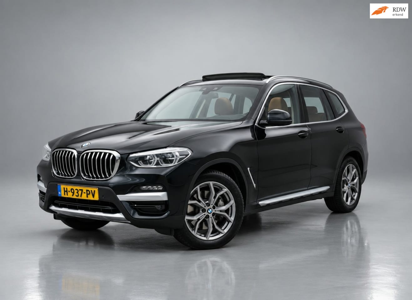 BMW X3 - XDrive30e High Executive X-line|Pano|Leder|Memory|Stoelverwarming| - AutoWereld.nl