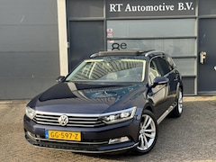 Volkswagen Passat Variant - 1.8 TSI Highline Pano / LED 1e Eig