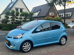 Toyota Aygo - 1.0 VVT-i Dynamic Blue NL-AUTO-NAP