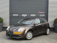 Alfa Romeo MiTo - 1.3 JTDm ECO Essential | Cilmate Control | Lichtmetalen Velgen | Parkeersensoren | Trekhaa