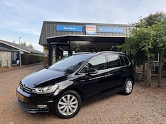 Volkswagen Touran - 1.4 TSI DSG Highline Business|7p|Navi|PDC|Stoelver