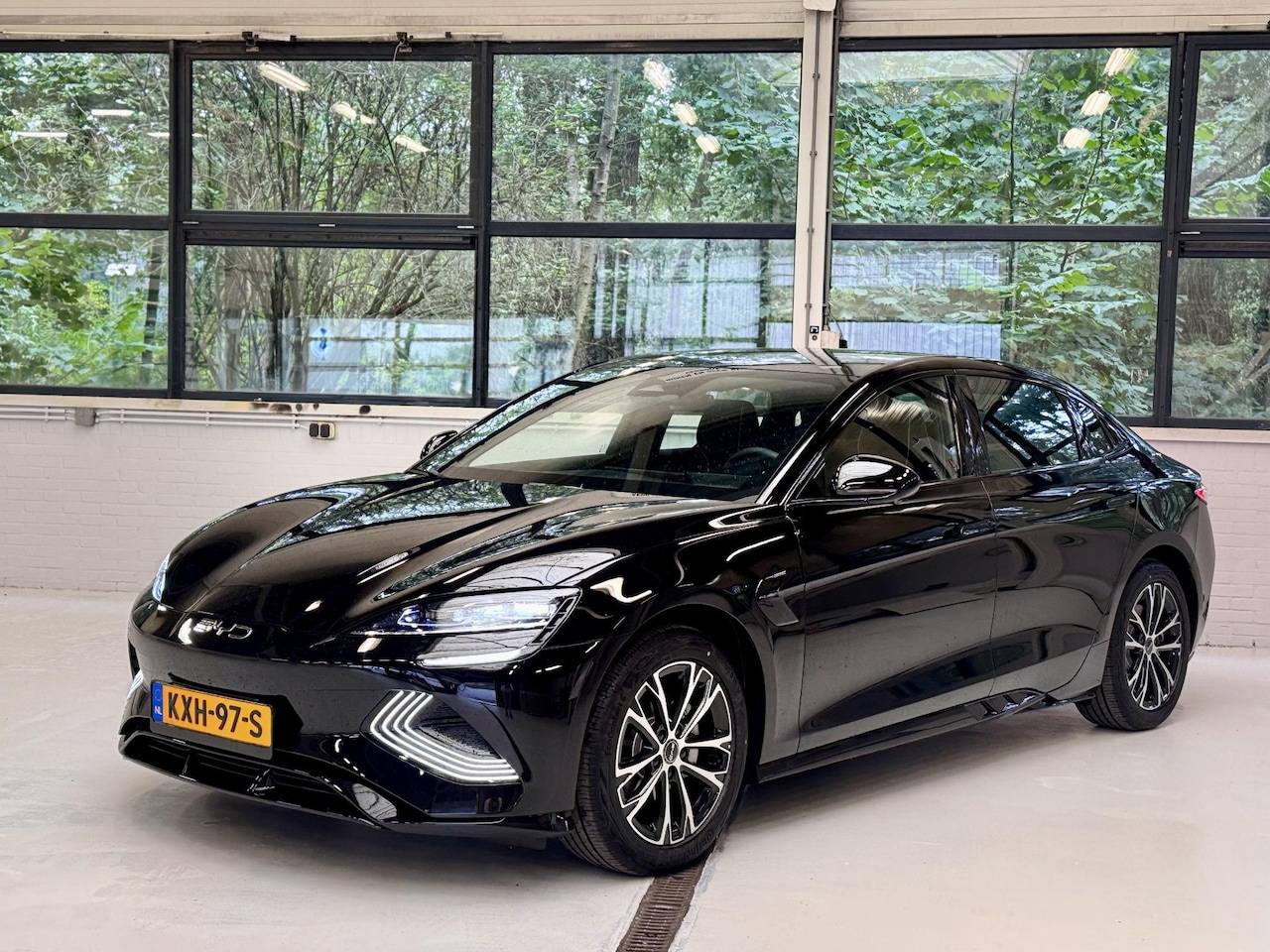 BYD Seal - Limited Edition RWD | Panoramadak | 360 Camera | Dynaudio | Carplay | - AutoWereld.nl