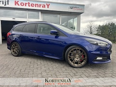 Ford Focus Wagon - 2.0 ST DIKSTE DIE ER IS/BOM VOL OPTIE'S