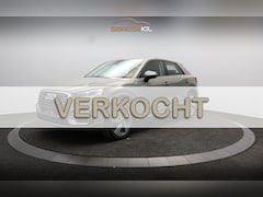 Audi Q2 - 1.0 TFSI #limited Orig. NL / LED / Trekhaak afn. / 18'' LM velgen / Airco / Nano grijs / P