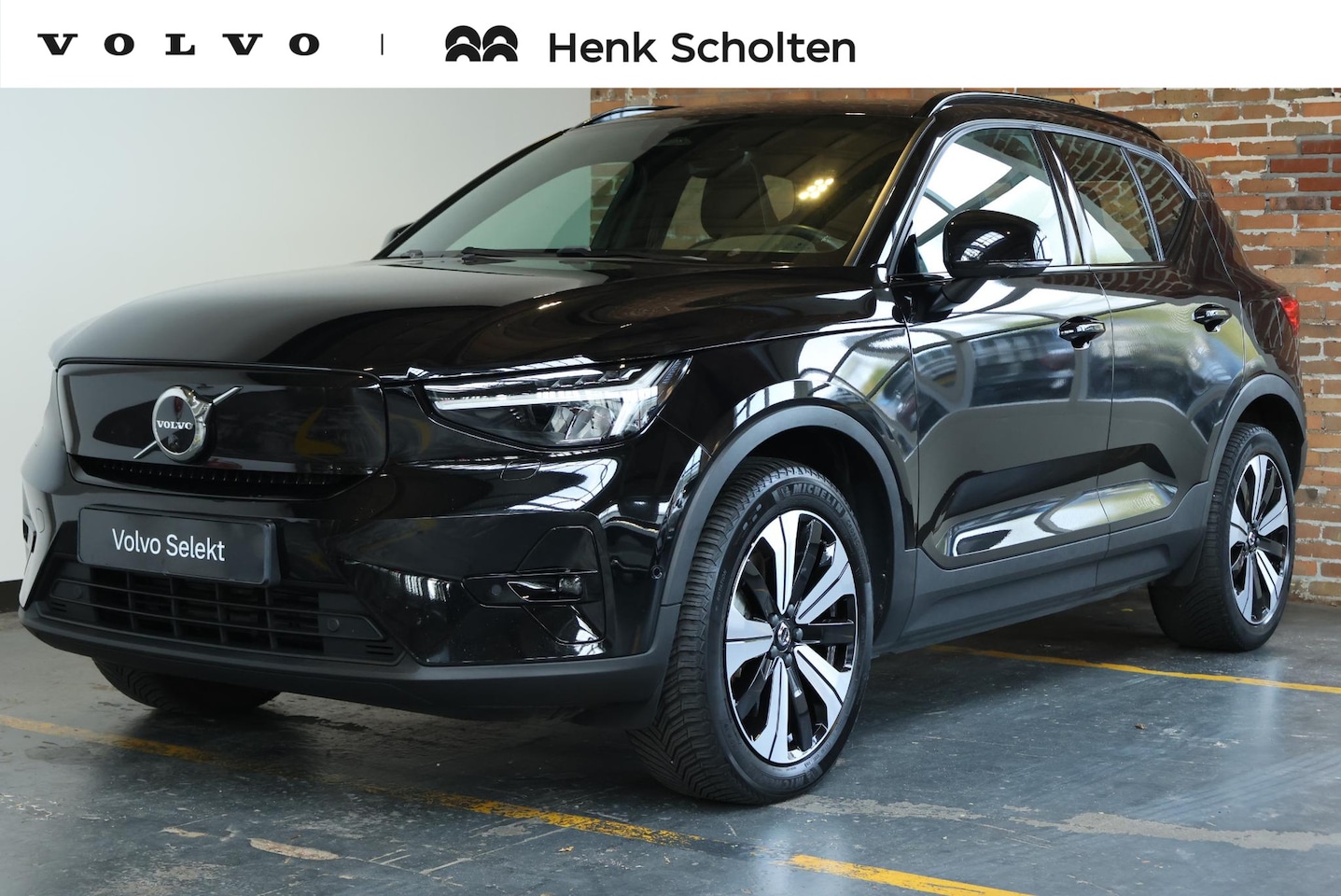 Volvo XC40 - Recharge Twin Ultimate 78 kWh | Panoramadak | Electrische bedienbare voorstoelen | Stoelve - AutoWereld.nl