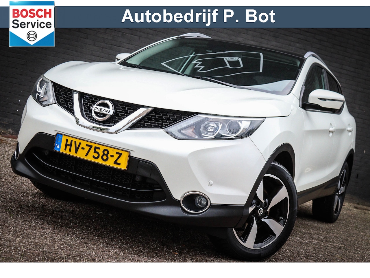 Nissan Qashqai - 1.2 N-Connecta Navi/360 camera/Trekhaak/Pano - AutoWereld.nl