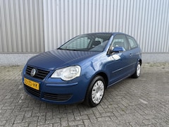 Volkswagen Polo - 1.4-16V Comfortline
