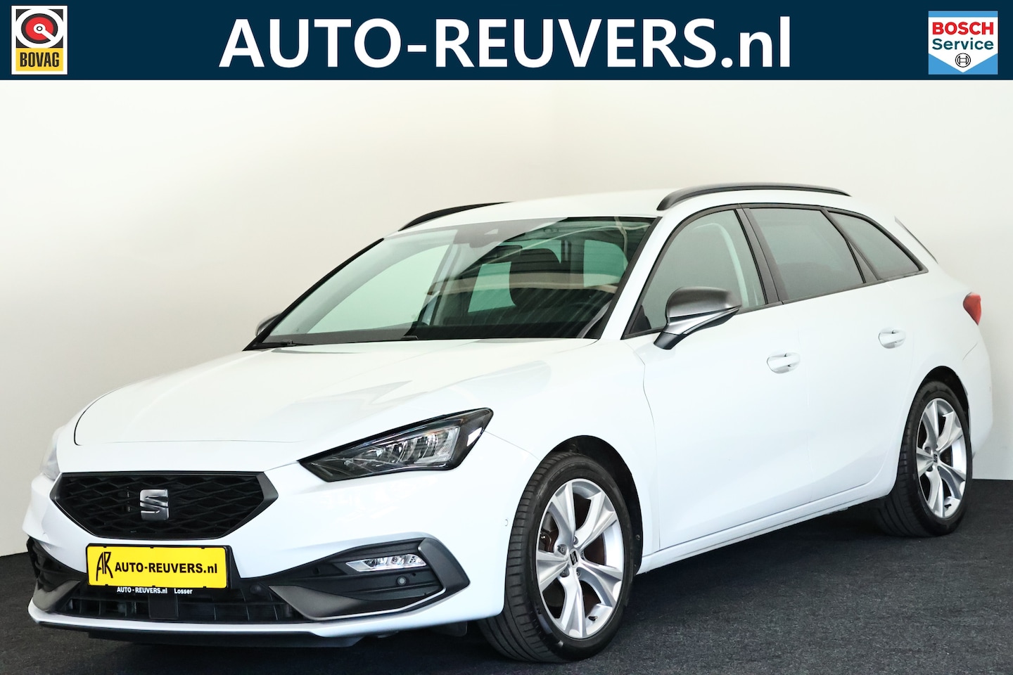 SEAT Leon Sportstourer - 1.0 eTSI FR Navi / ACC / CarPlay / Automaat / LED - AutoWereld.nl